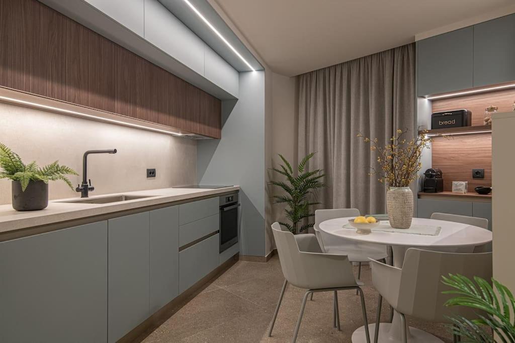 The Penthouse Apartment *